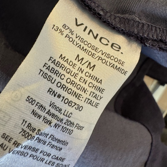 NEW! VINCE Linen Blend Navy Wrap Around. - Picture 5 of 6